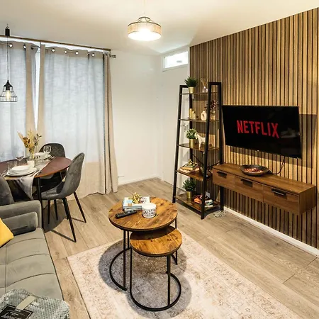 Family-Friendly 1-Bedroom Apartment In London Exterior photo